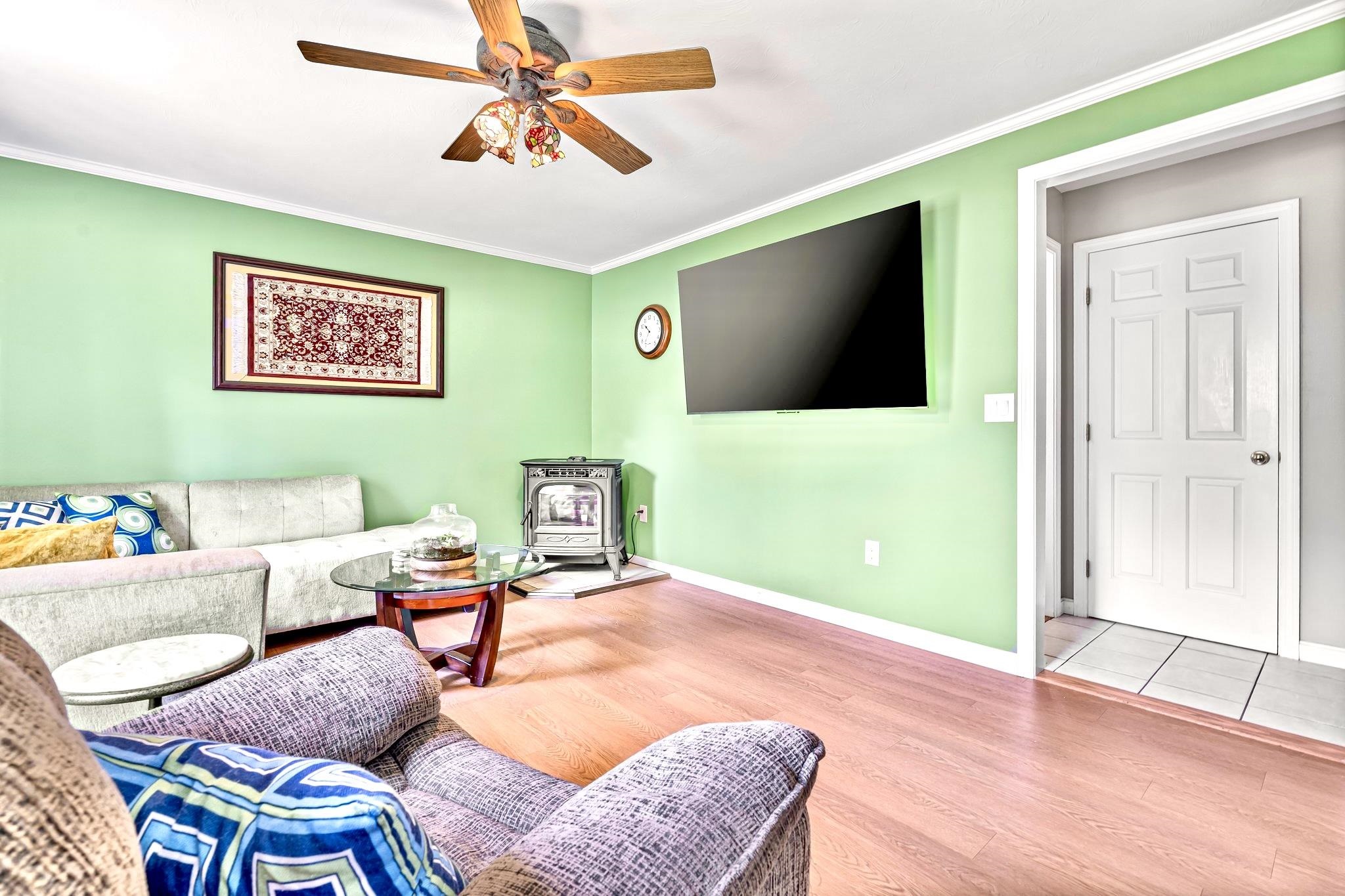 348 Deerfield Road Allenstown, NH 03275 - Photo 14 of 49