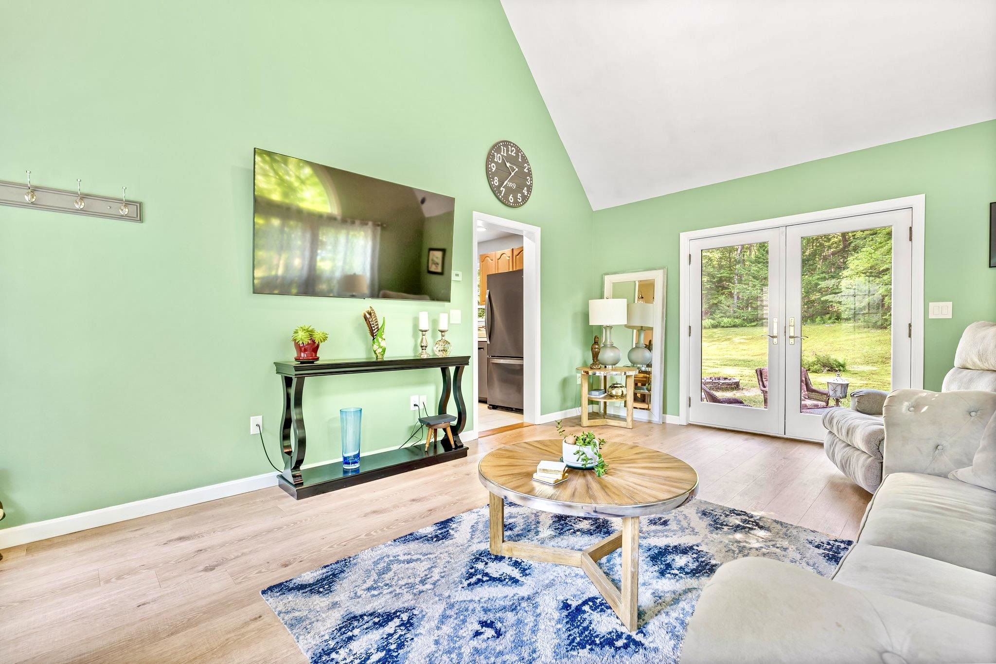 348 Deerfield Road Allenstown, NH 03275 - Photo 18 of 49