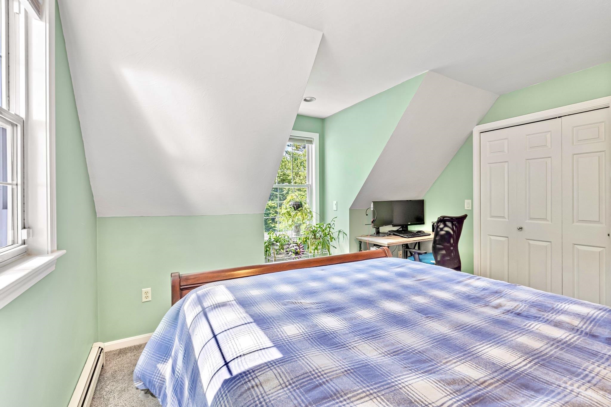 348 Deerfield Road Allenstown, NH 03275 - Photo 41 of 49