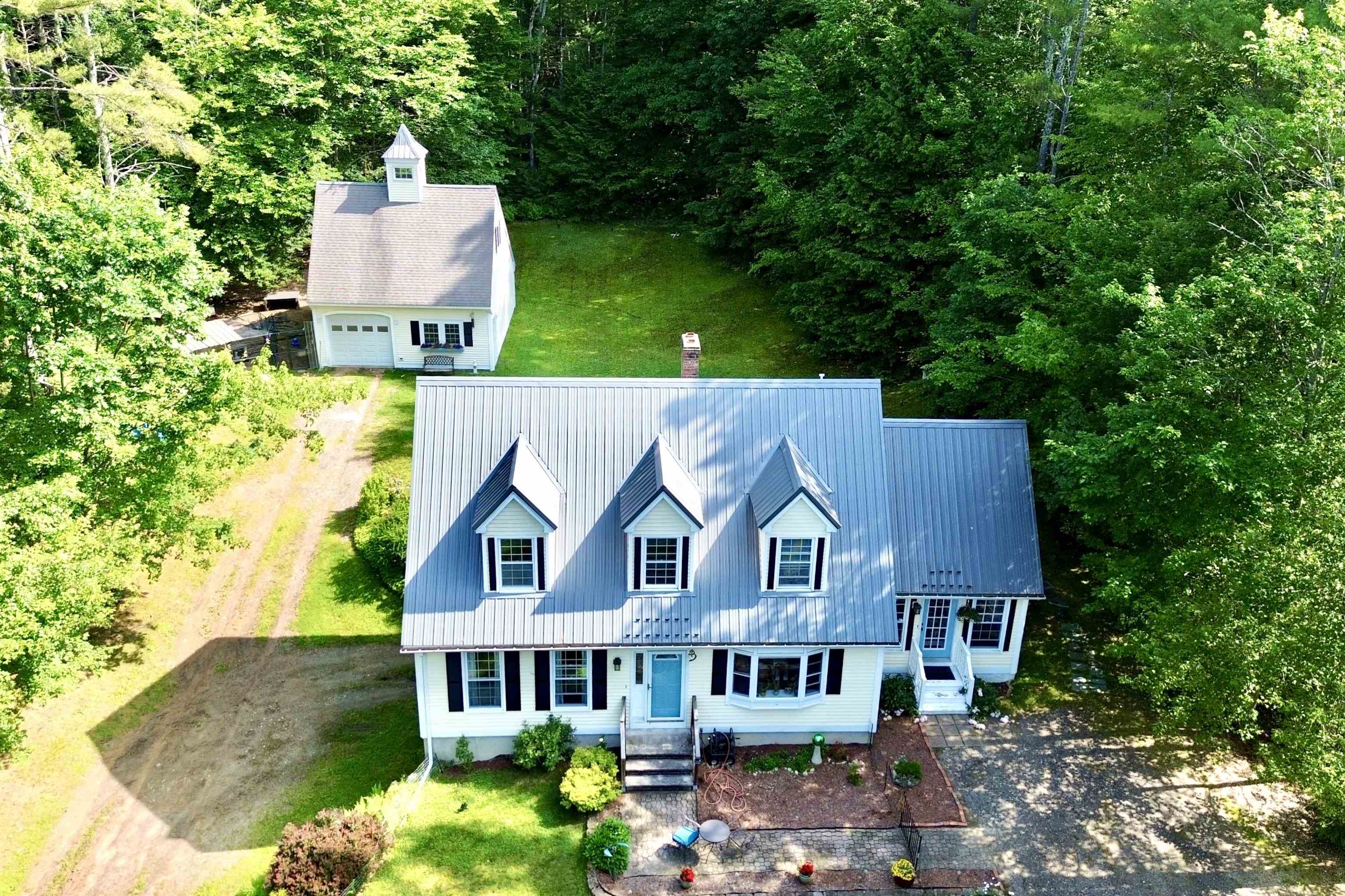 348 Deerfield Road Allenstown, NH 03275 - Photo 9 of 49