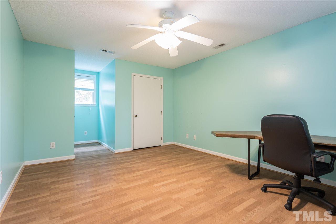 101 Brandywine Drive Raleigh, NC 27607 - Photo 23 of 28