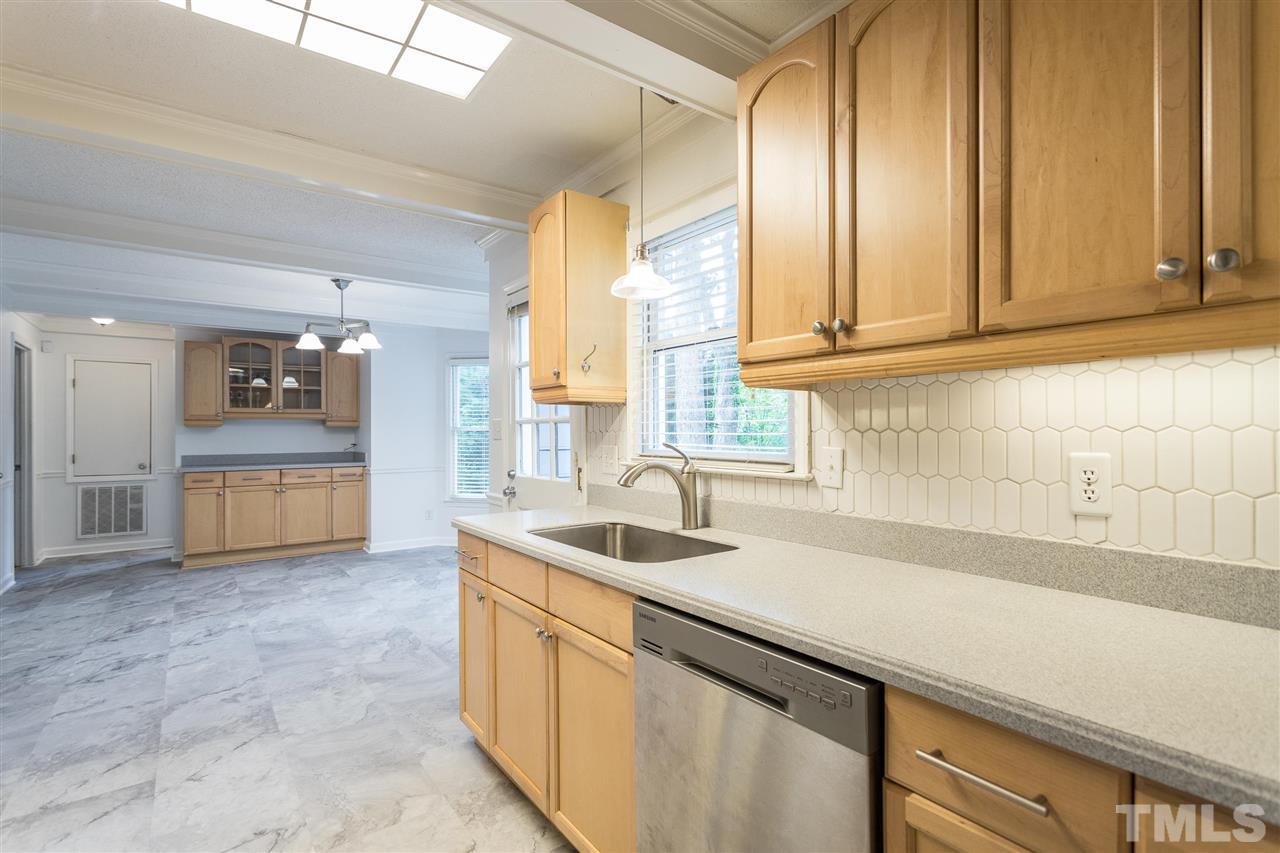 101 Brandywine Drive Raleigh, NC 27607 - Photo 10 of 28