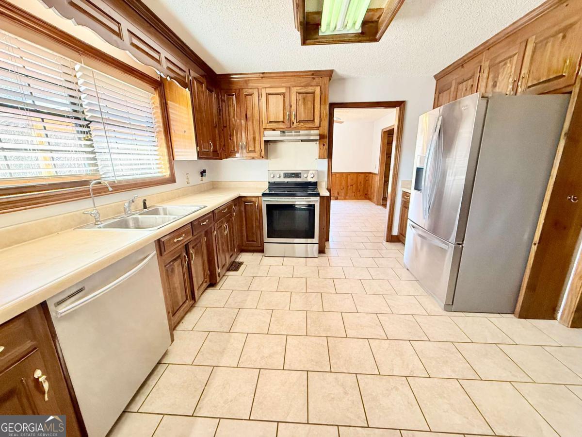 1504 West Golden Road Tifton, GA 31794 - Photo 23 of 34