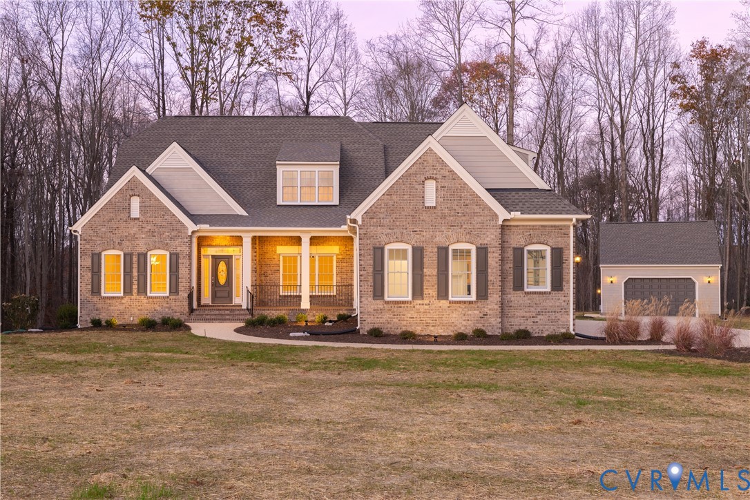 Photo from Boone Homes Gallery; photo of similar h