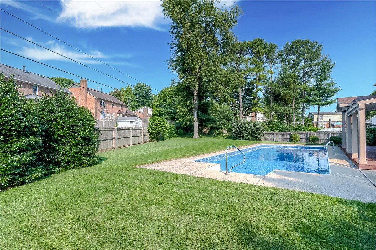 3333 Pastern Court Lexington, KY 40513 - Photo 32 of 39 34-3-1