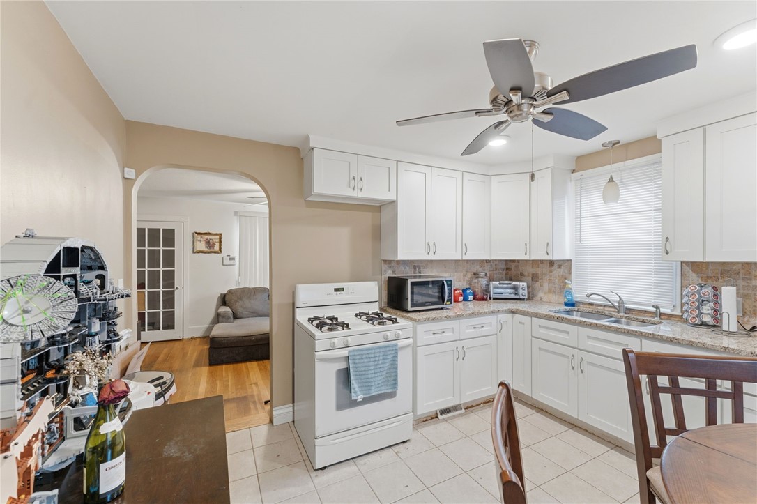 9 McGuire Road North Providence, RI 02904 - Photo 21 of 29