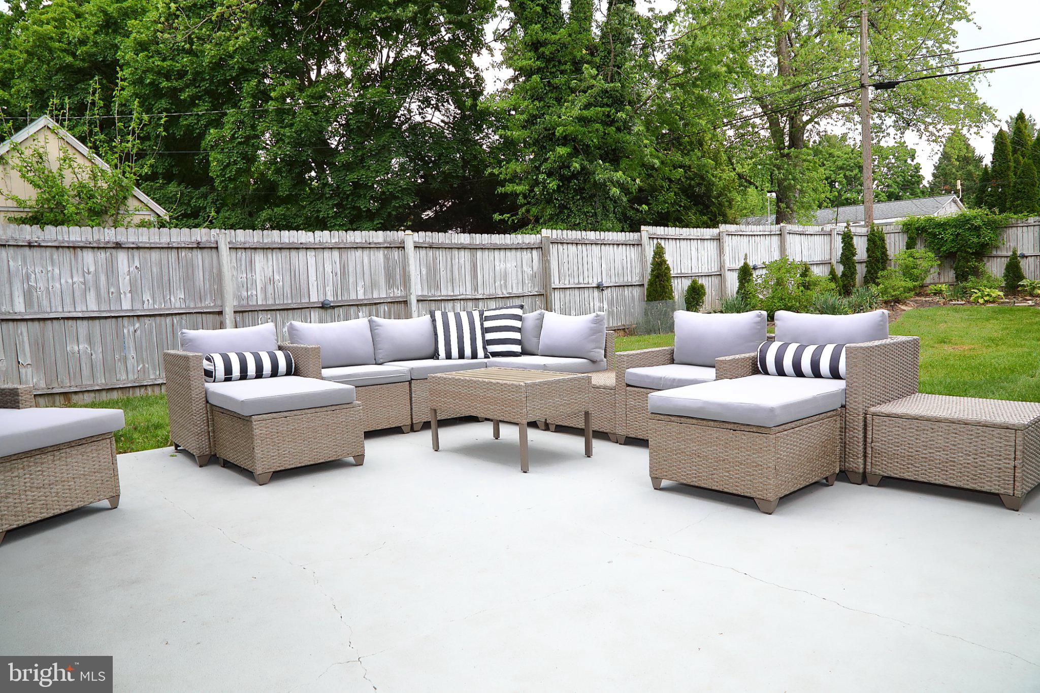 445 Haverhill Road Lancaster, PA 17601 - Photo 9 of 47 Charming outdoor lounge retreat.