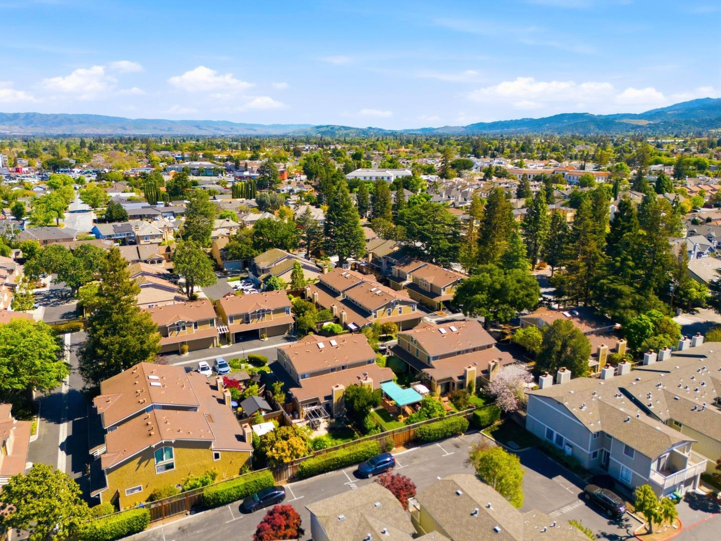 135 Redding Road, Unit A Campbell, CA 95008 - Photo 39 of 43