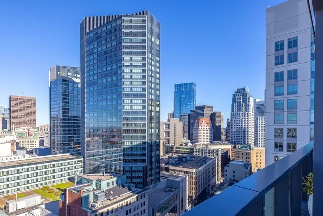 $4,400 | 55 Lagrange Street, Unit 601, Boston, MA 02116