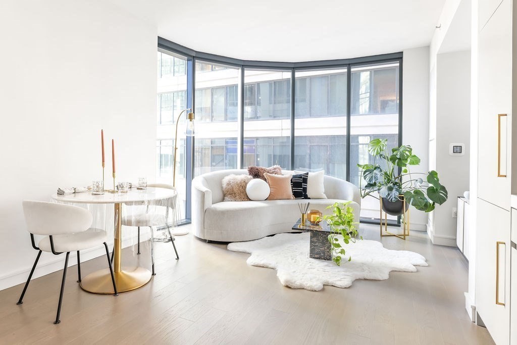 55 Lagrange Street, Unit 601 Boston, MA 02116 - Photo 2 of 42