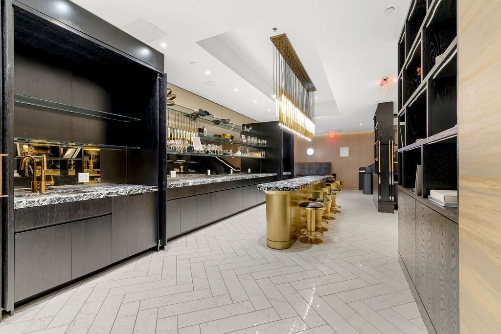 55 Lagrange Street, Unit 601 Boston, MA 02116 - Photo 29 of 42