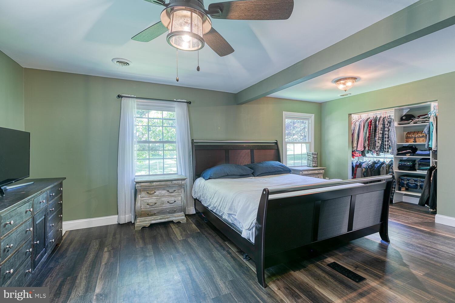 7002 Gilbeth Road Manassas, VA 20112 - Photo 17 of 73 Gallery Image 17