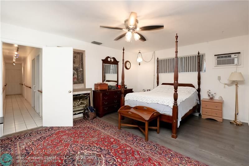 5500 McKinley Street Hollywood, FL 33021 - Photo 25 of 64