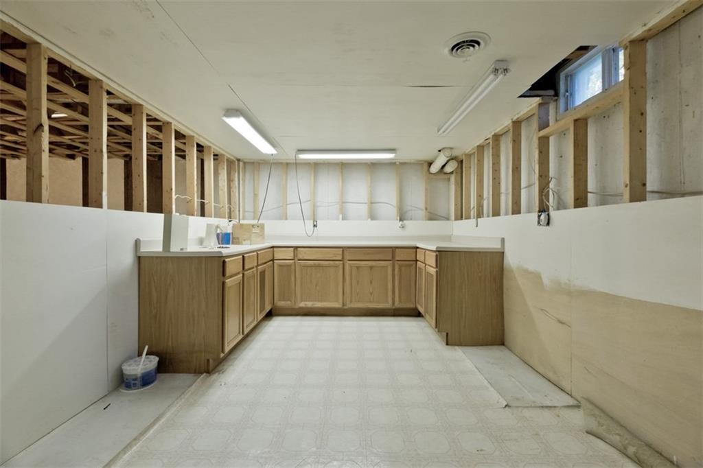 385 North Clary Road Jefferson, ME 04348 - Photo 31 of 35 Almost finished workshop with extra...
