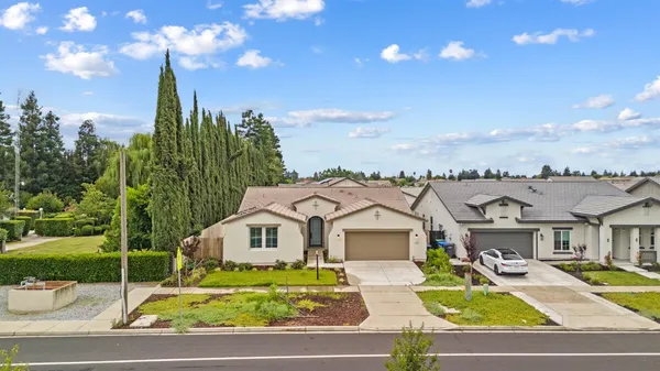 $630,000 | 3705 North Berkeley Avenue, Turlock, CA 95382