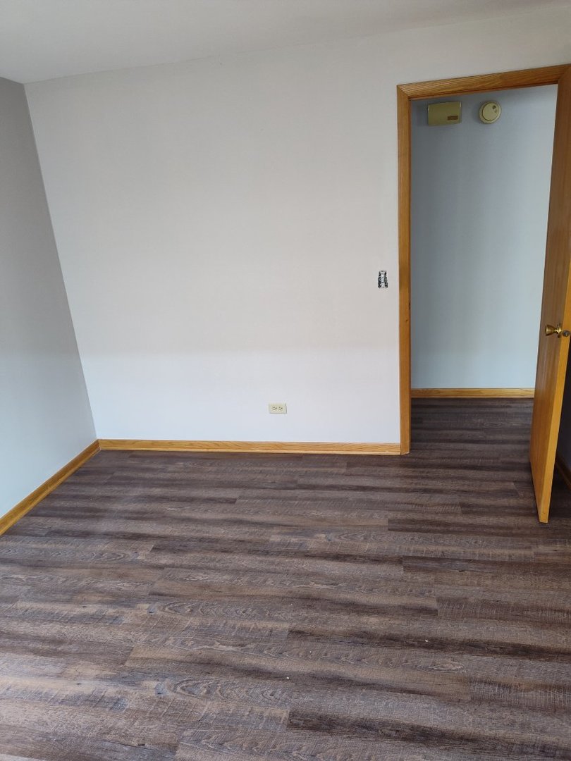 7824 West Addison Street, Unit 2 Chicago, IL 60634 - Photo 26 of 28 a view of an empty room