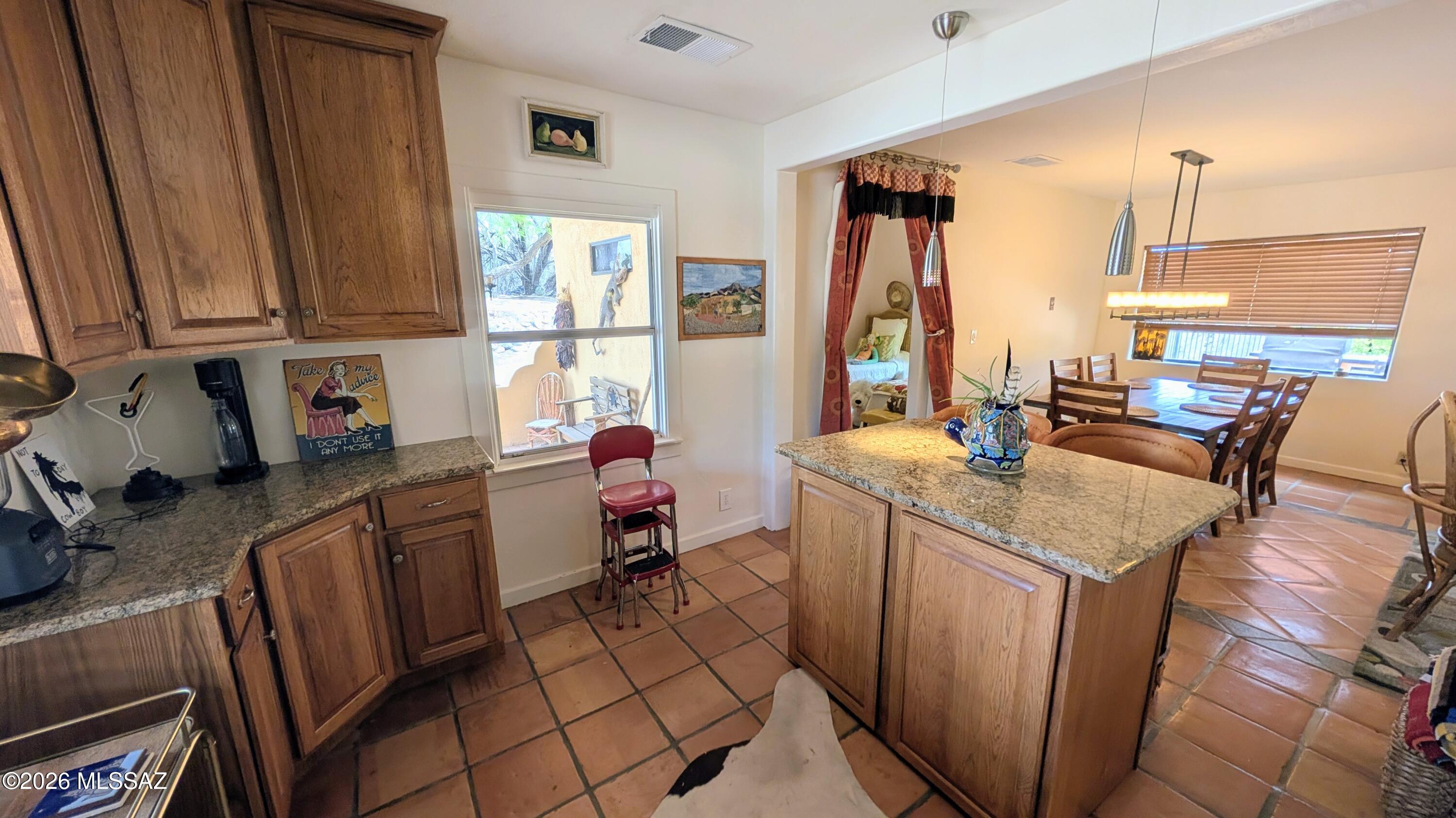 4001 East Rollins Road Tucson, AZ 85739 - Photo 5 of 48