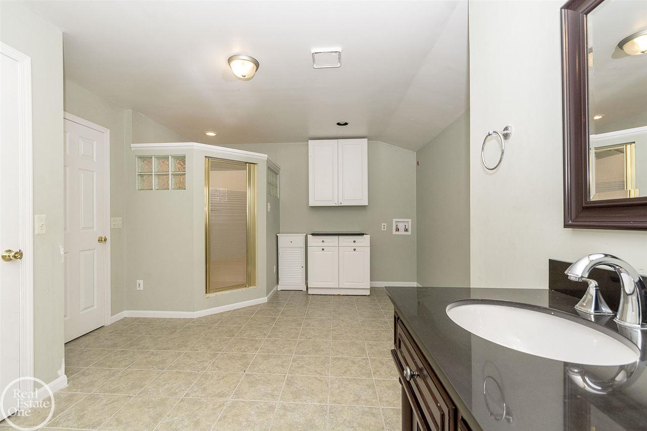 429 Moran Road Grosse Pointe Farms, MI 48236 - Photo 37 of 60