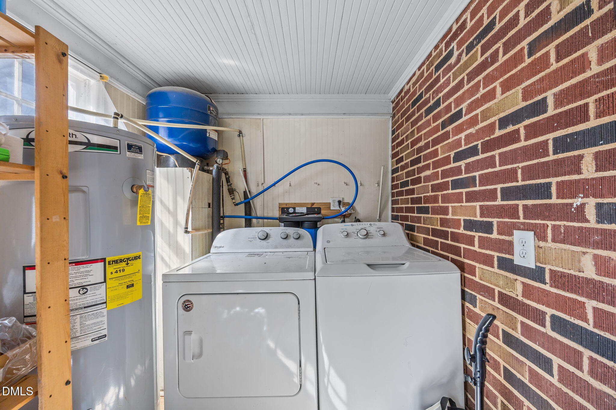 2727 Highway 87 Graham, NC 27253 - Photo 18 of 28 a utility room with dryer and washer
