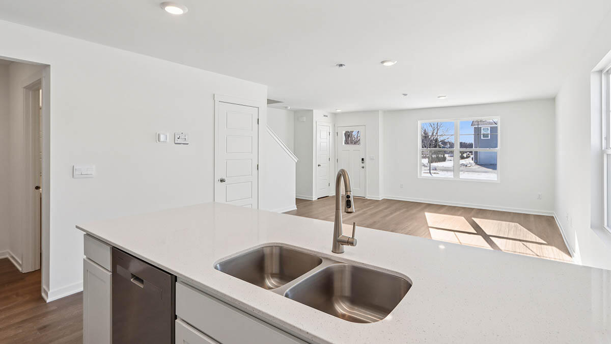 1030 58th Road Union Grove, WI 53182 - Photo 39 of 58 kitchen 5