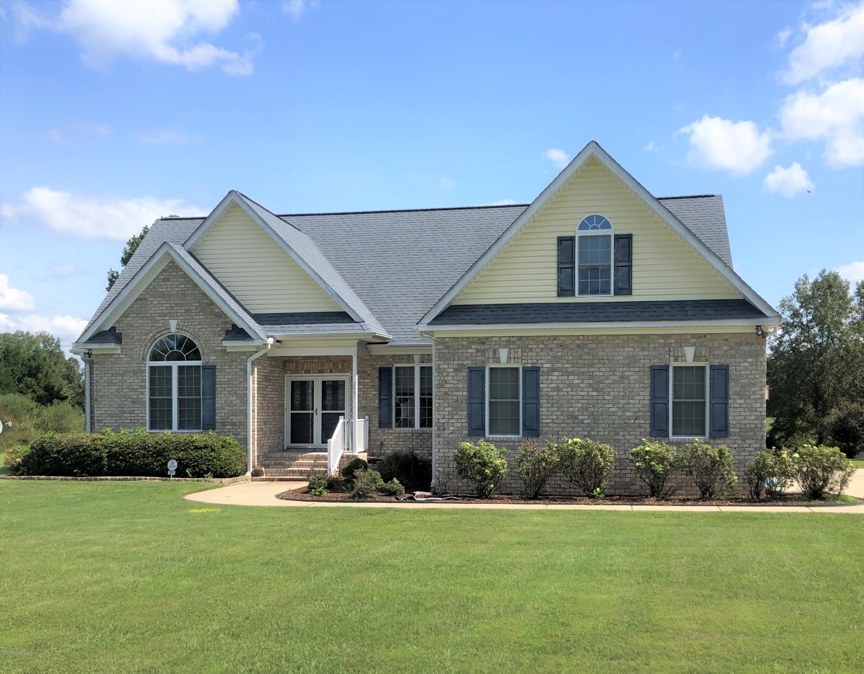 3041 Foxhall Road Farmville, NC 27828 - Photo 1 of 16 Front