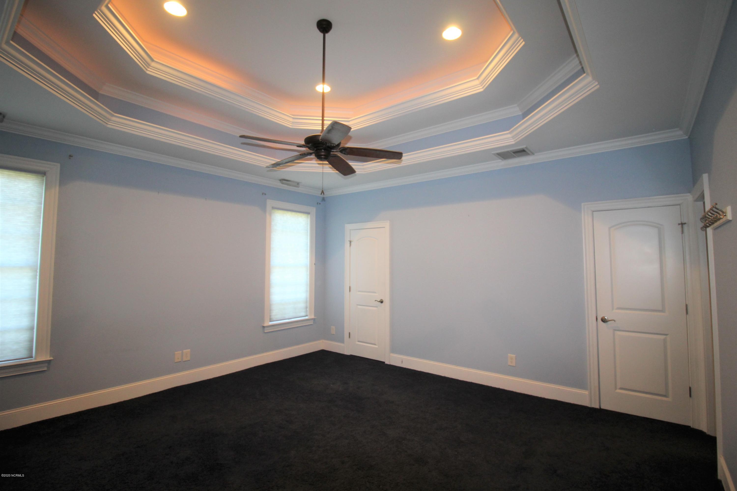 3041 Foxhall Road Farmville, NC 27828 - Photo 5 of 16 2 walk-in closets in Master Bedroom!