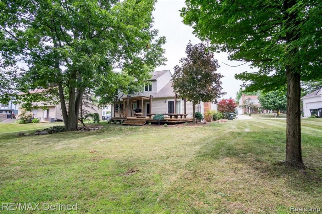 2119 North Fairview Lane Rochester Hills, MI 48306 - Photo 30 of 33