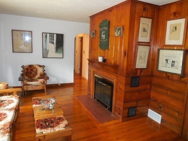 229 Palmer Road Brimfield, MA 01010 - Photo 3 of 18