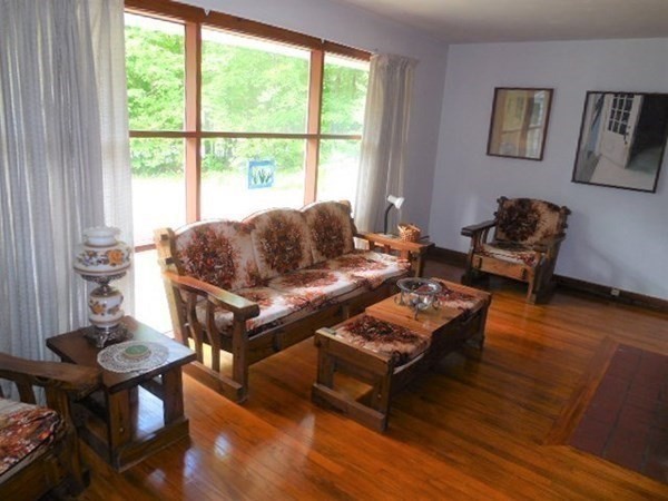 229 Palmer Road Brimfield, MA 01010 - Photo 5 of 18