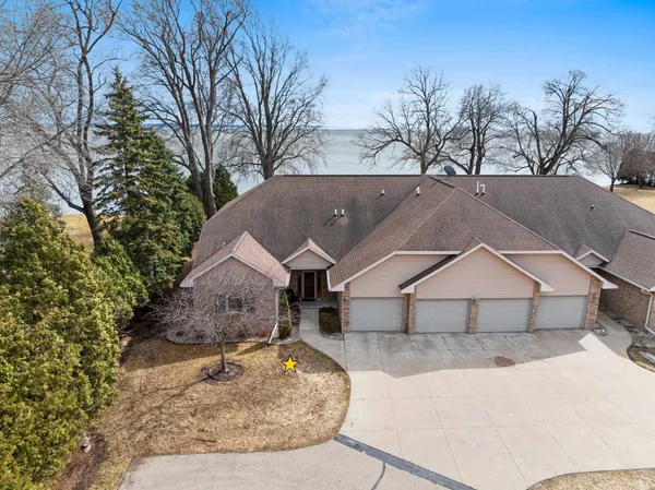 $725,000 | 957 Brighton Drive, Menasha, WI 54952