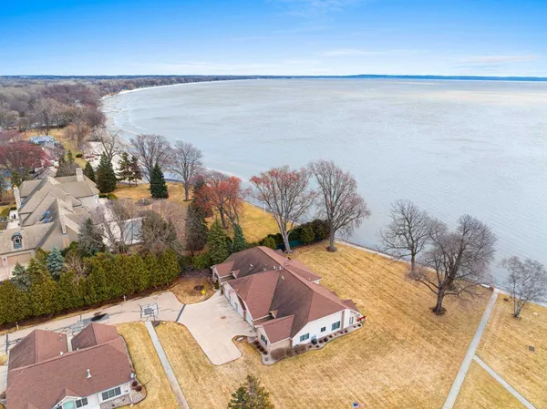 $725,000 | 957 Brighton Drive, Menasha, WI 54952