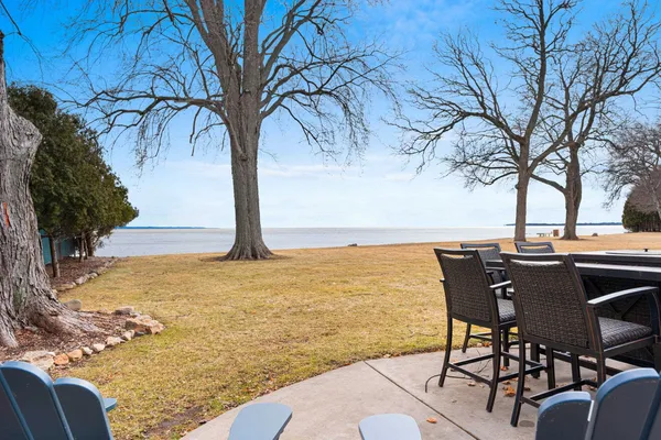 $725,000 | 957 Brighton Drive, Menasha, WI 54952