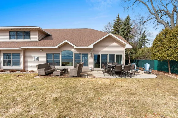 $725,000 | 957 Brighton Drive, Menasha, WI 54952
