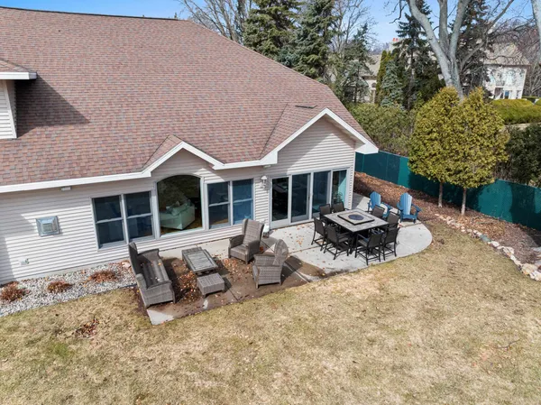 $725,000 | 957 Brighton Drive, Menasha, WI 54952