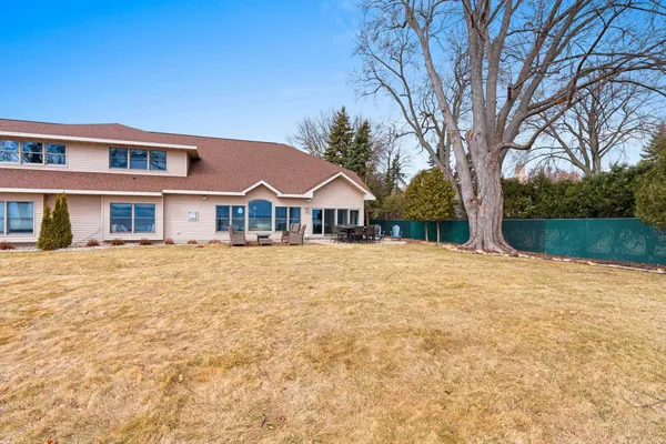 $725,000 | 957 Brighton Drive, Menasha, WI 54952