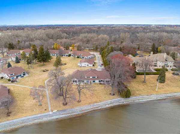 $725,000 | 957 Brighton Drive, Menasha, WI 54952