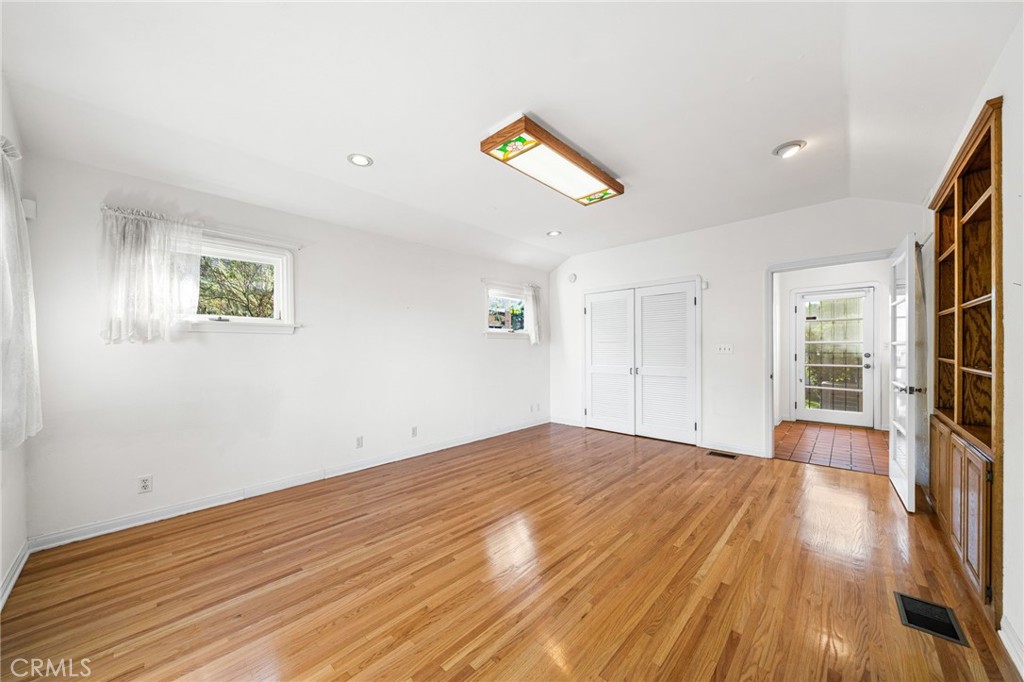 3727 Walnut Avenue Long Beach, CA 90807 - Photo 4 of 25