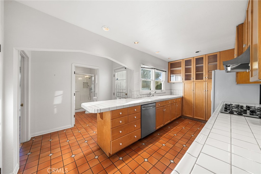 3727 Walnut Avenue Long Beach, CA 90807 - Photo 10 of 25