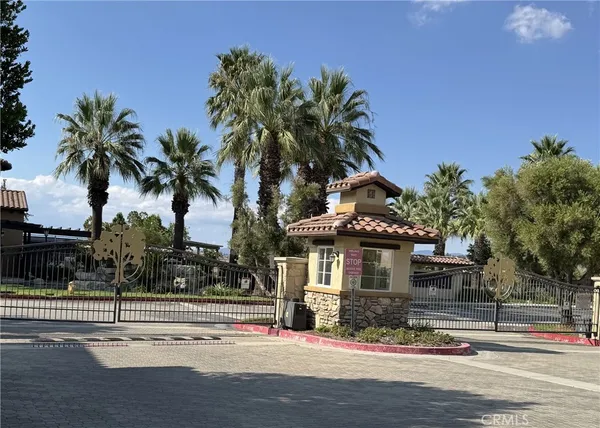 $485,000 | 17963 Lost Canyon Road, Unit 60, Canyon Country, CA 91387