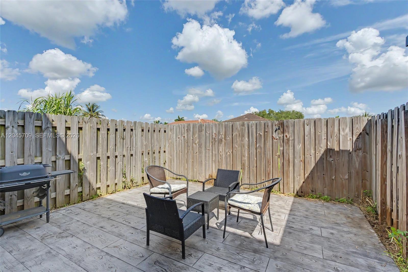 18102 Southwest 148th Road Miami, FL 33187 - Photo 16 of 29