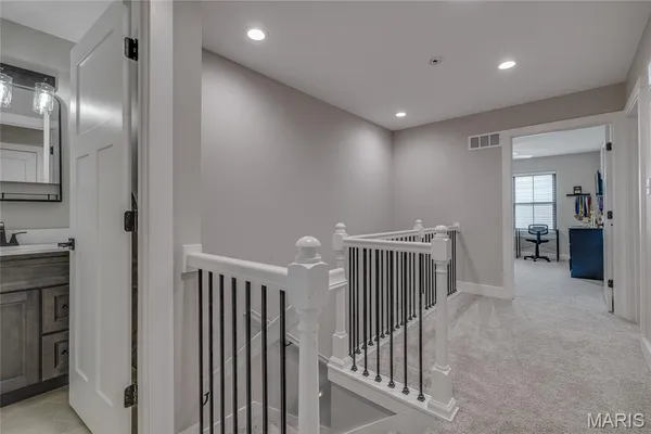 $475,000 | 327 Wellington Place, Farmington, MO 63640