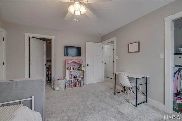 $475,000 | 327 Wellington Place, Farmington, MO 63640