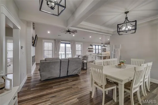 $475,000 | 327 Wellington Place, Farmington, MO 63640