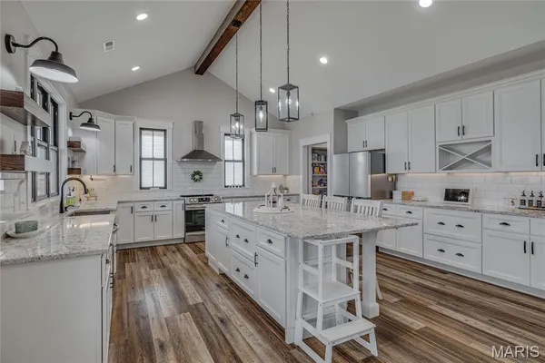 $475,000 | 327 Wellington Place, Farmington, MO 63640