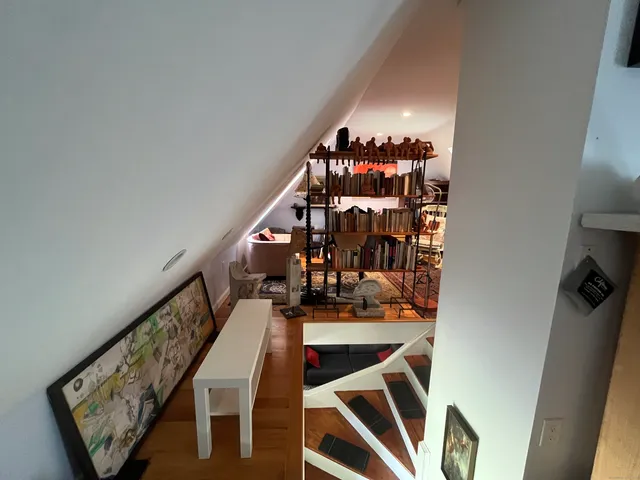 a view of entryway and hall