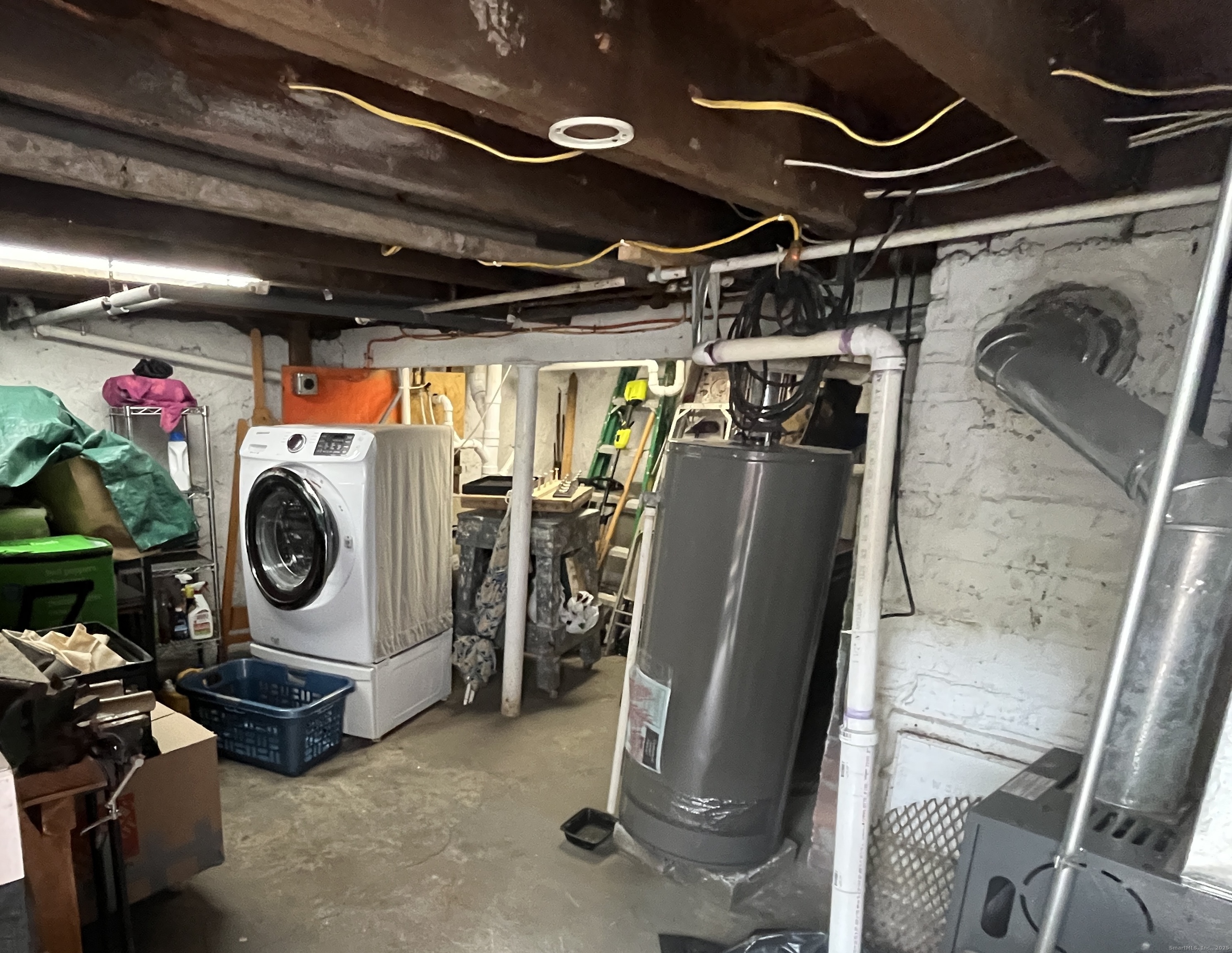 68 Cole Street Bridgeport, CT 06604 - Photo 24 of 31 a utility room with dryer and washer