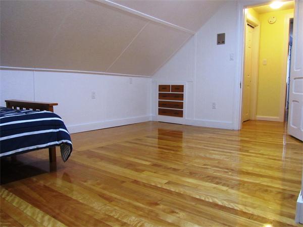69 Windsor Street Worcester, MA 01605 - Photo 13 of 24 Gallery Image 13