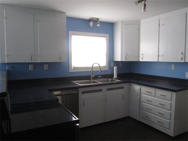 69 Windsor Street Worcester, MA 01605 - Photo 5 of 24 Gallery Image 5