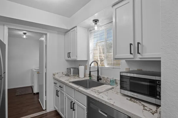 $2,499,000 | 20064 Darpinian Way, Sonora, CA 95370