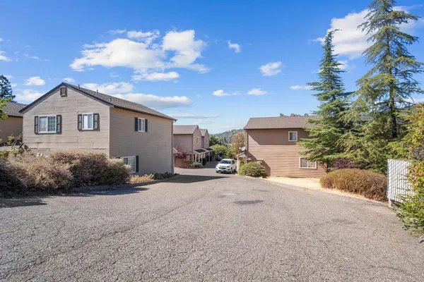 $2,499,000 | 20064 Darpinian Way, Sonora, CA 95370